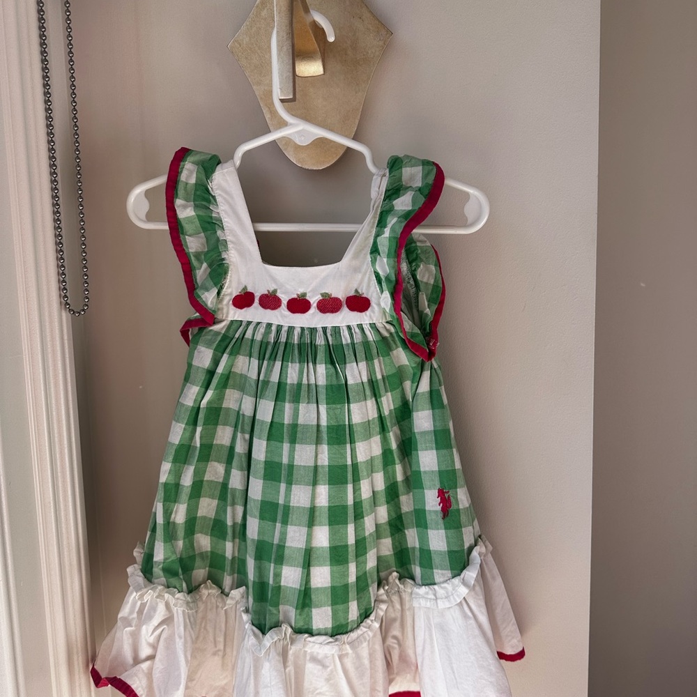 Apple Crisp Well Dressed Wolf 2T